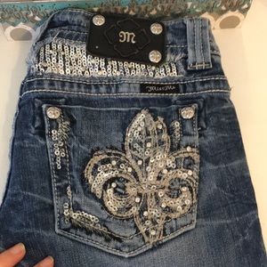 Straight leg miss me jeans